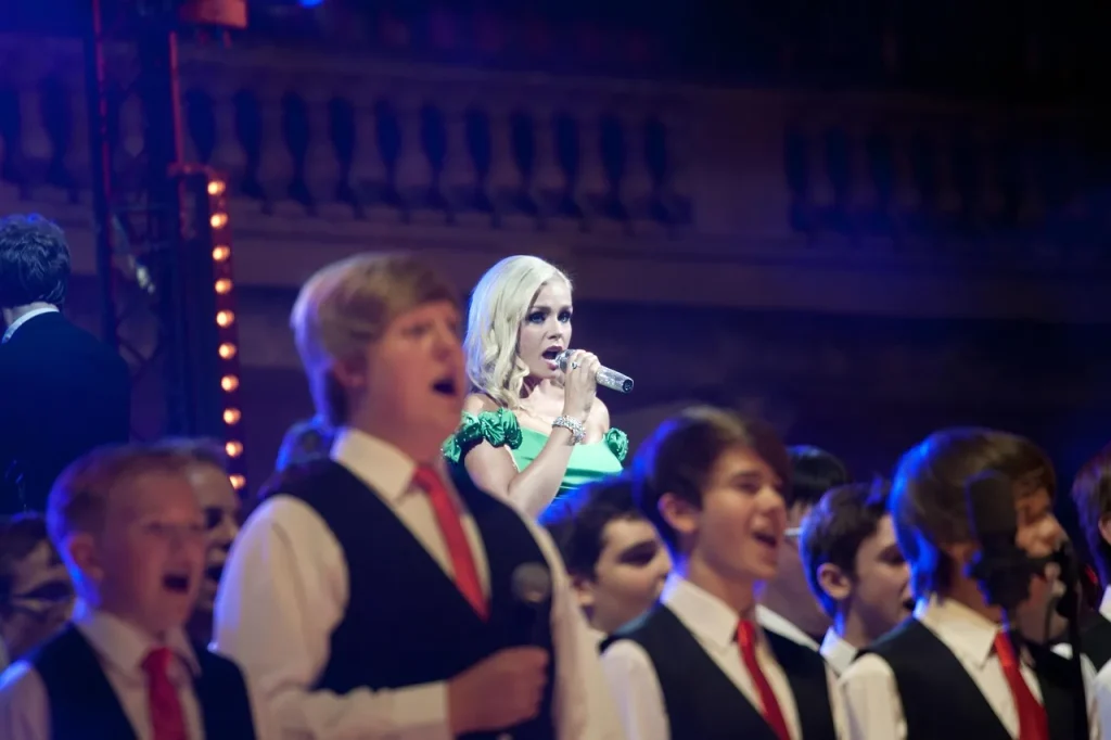 How Wonderful It Is to Love: lyrics of the religious hymn