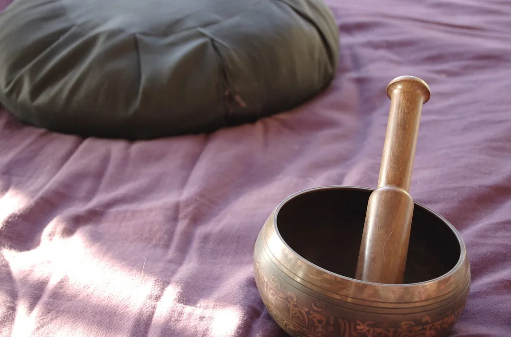 Tibetan singing bowl with mallet Tibetan singing bowl with mallet