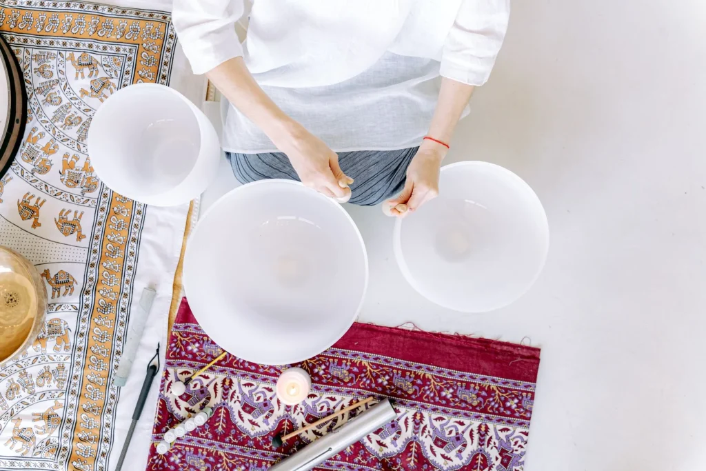 Tibetan Singing Bowl: Benefits, Virtues, and Precautions for Use