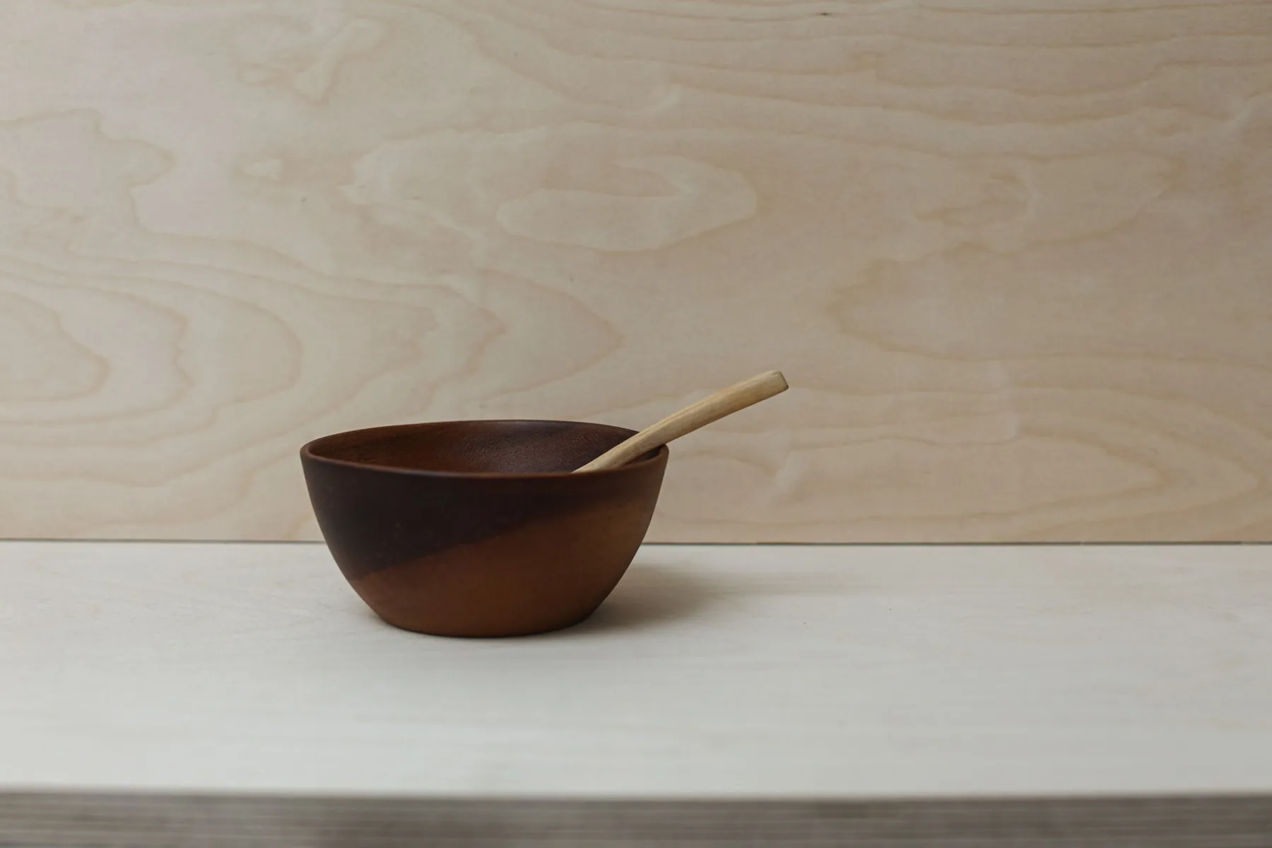 Tibetan singing bowl 528 Hz: what does this frequency mean